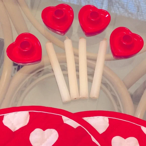 💕SET/4 CERAMIC HEART CANDLE HOLDERS + 4 CANDLES - Picture 6 of 10